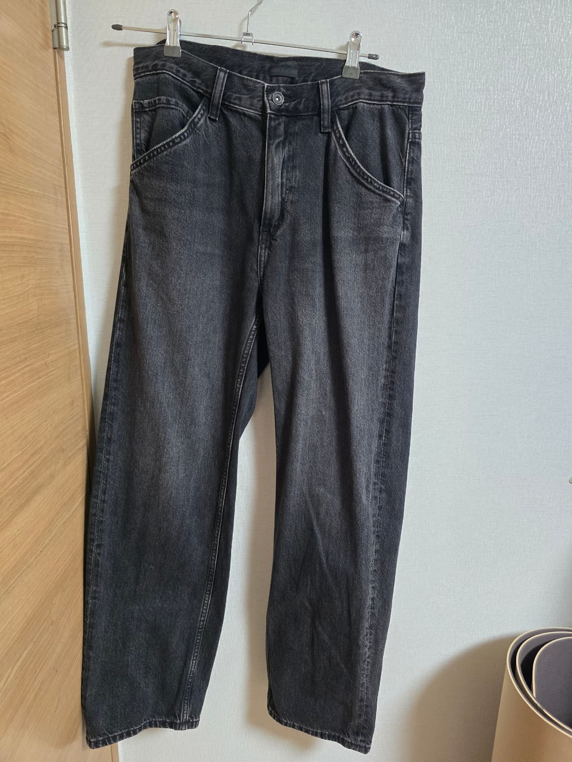 유니클로 와이드데님 블랙 상품이미지1