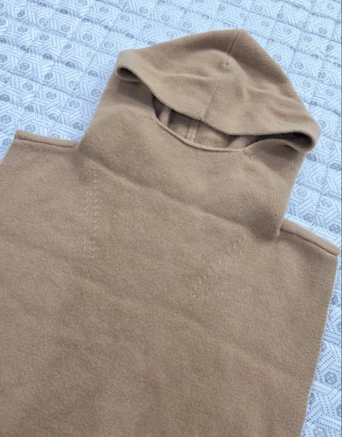 토템 한섬 울 캐시미어 후드 빕 케이프 상품이미지5