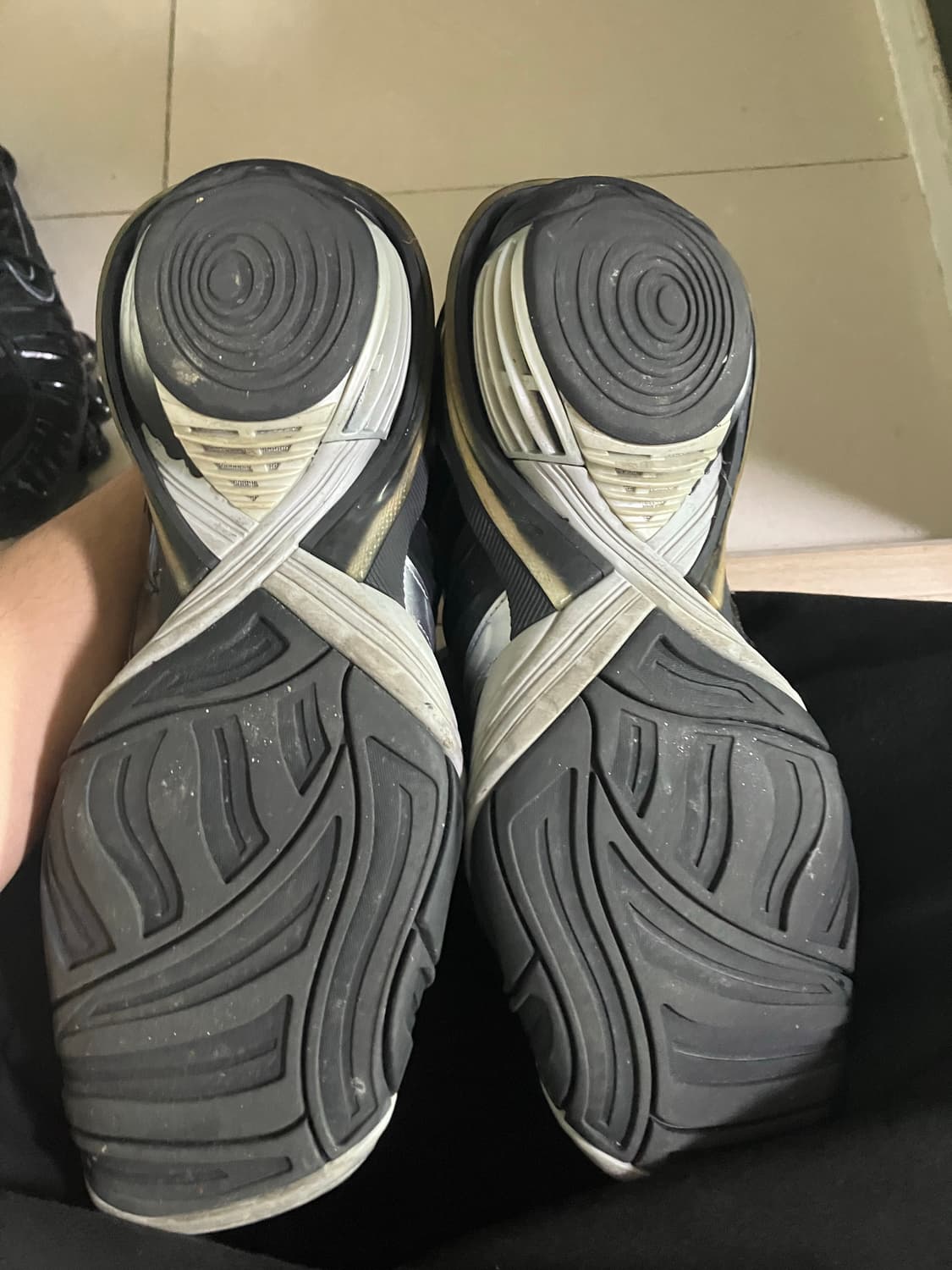 발렌시아가 타이렉스 tyrex 42 상품이미지2