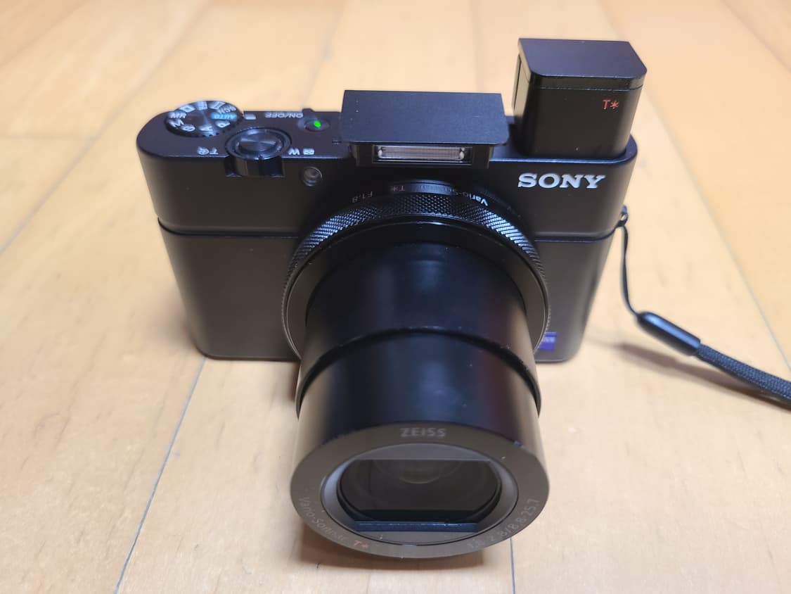 소니 RX100m4 디지털 카메라 상태 좋음 바로 사용 가능 상품이미지3