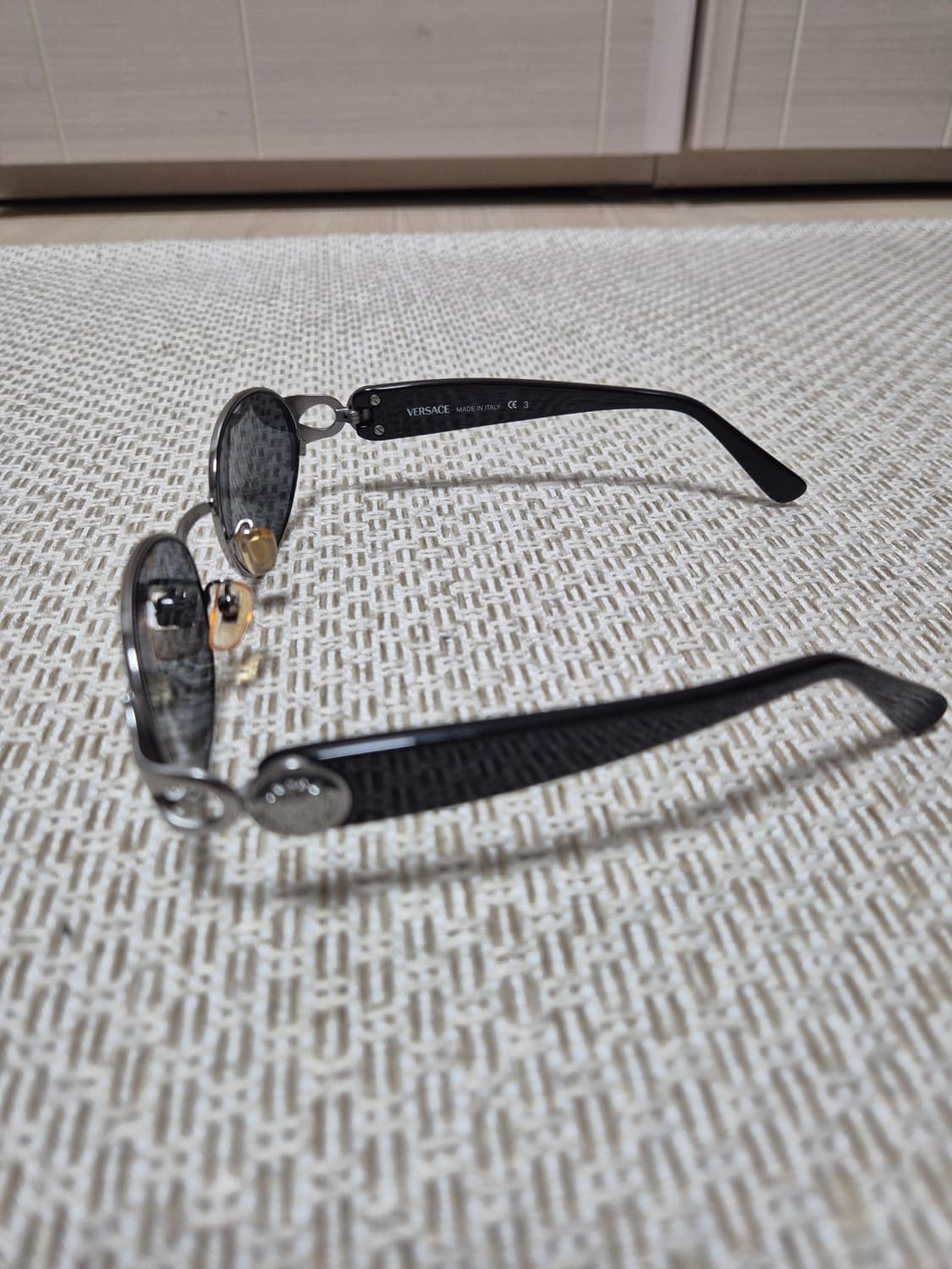 (정품) 지아니 베르사체 메두사 선글라스 블랙 90s 선글라스 상품이미지3