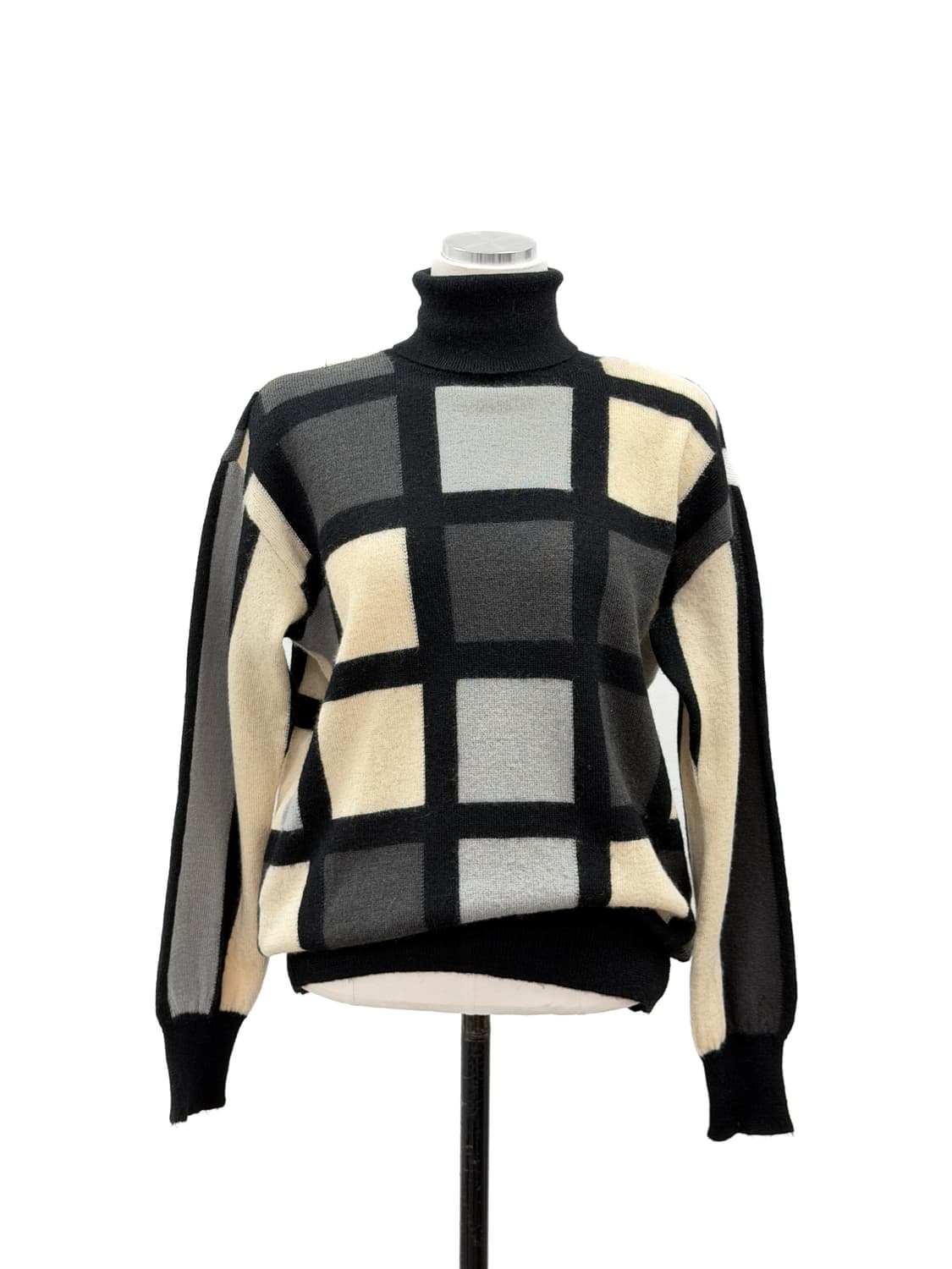 이세이미야케 체크 패턴 울 터틀넥 니트 상품이미지5