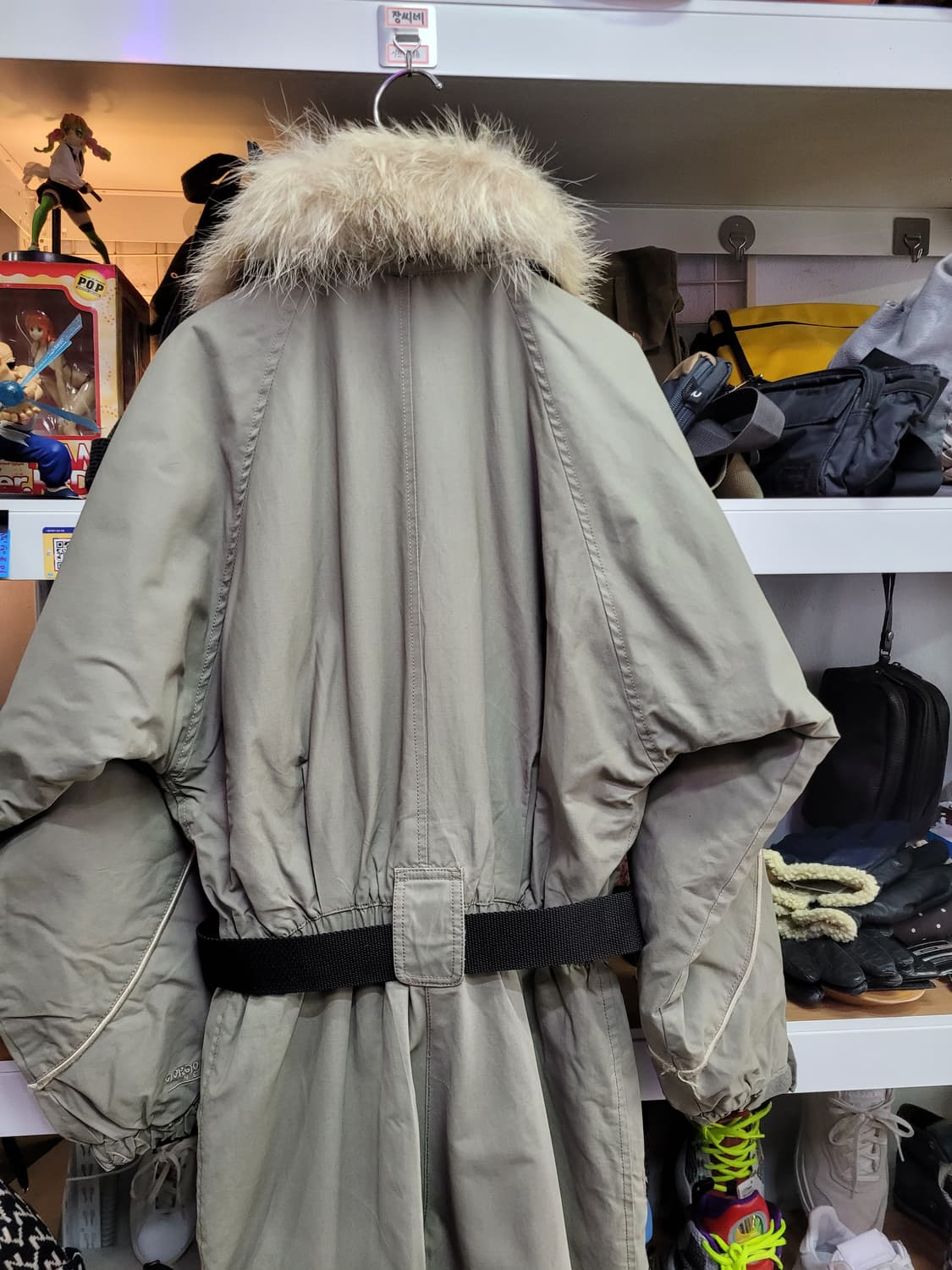 조르지오 아르마니 퍼 카라 점프 수트 패딩 상품이미지5