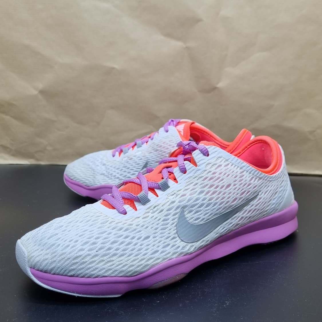 나이키 줌 핏 트레이닝 여성운동화235  상품이미지1