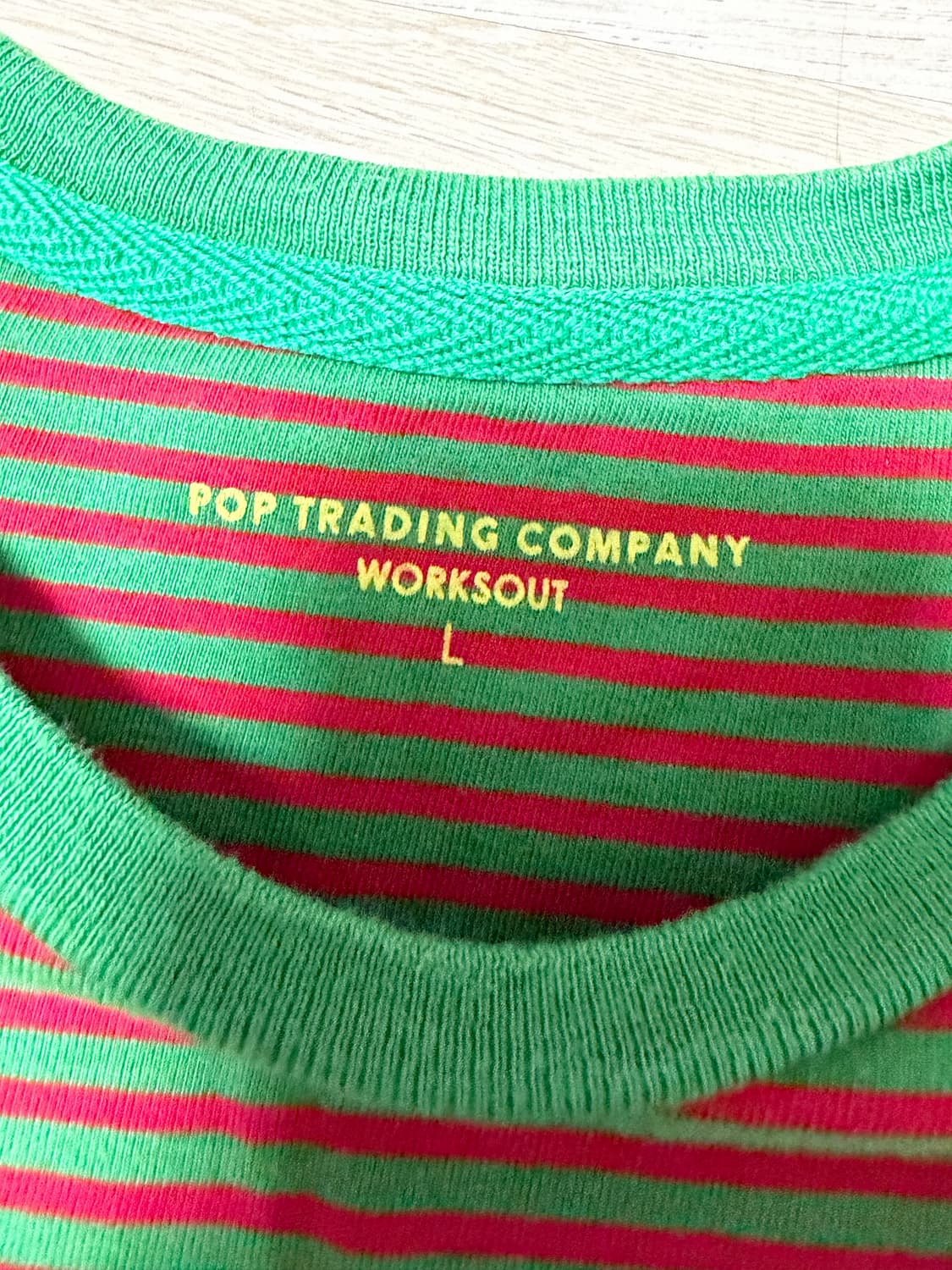 팝트레이딩컴퍼니 X 웍스아웃 반팔티 상품이미지3