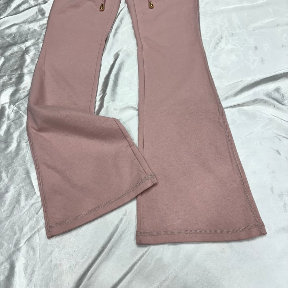 쥬시꾸뛰르 부츠컷 핑크 트레이닝 팬츠 상품이미지4