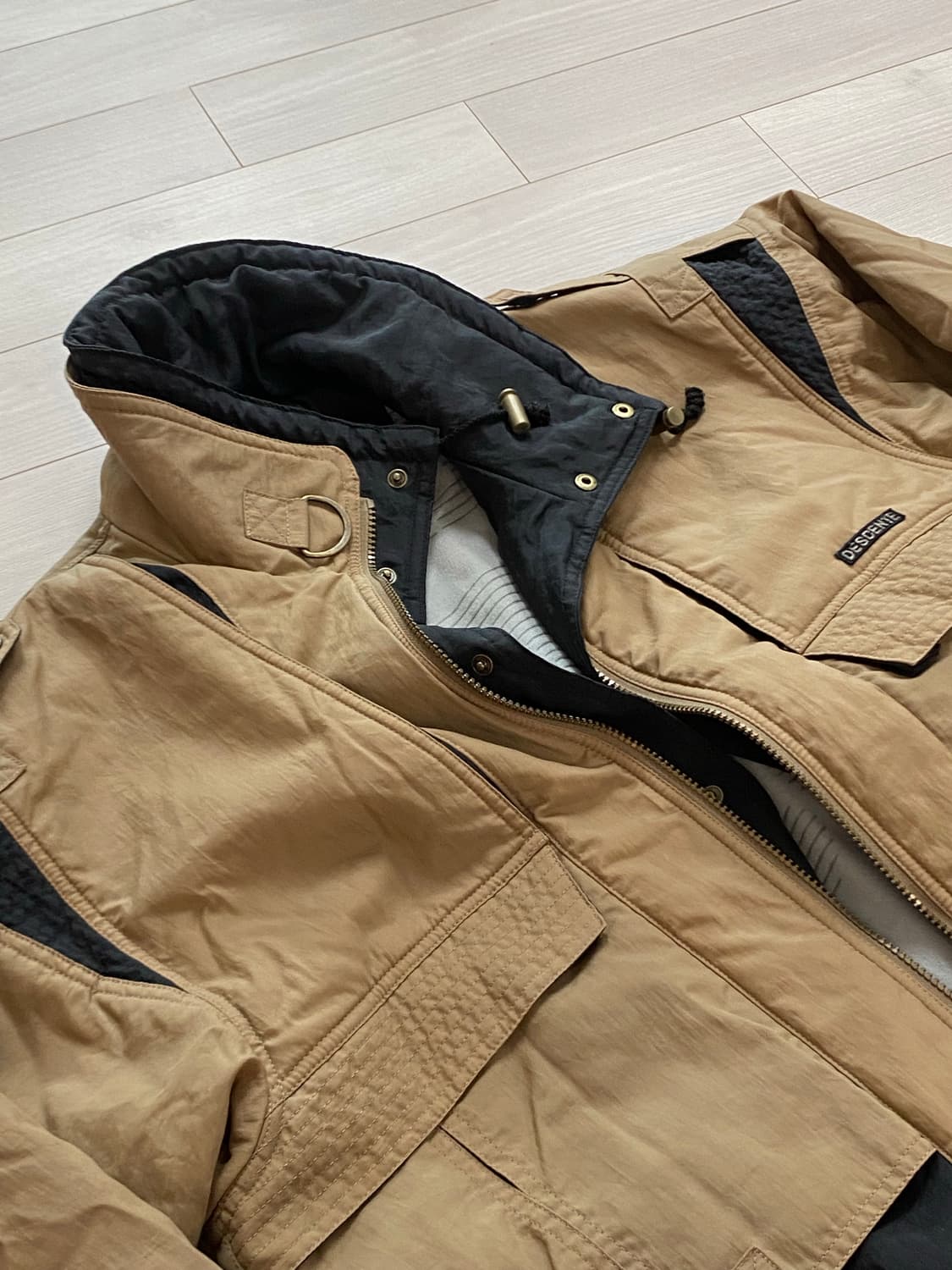 데상트 재팬 스키 점퍼 상품이미지3