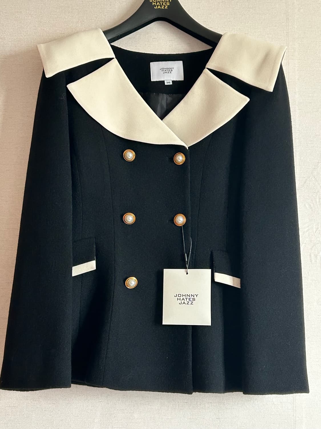 택O) 쟈니헤잇재즈 화이트 카라 슬림 자켓 상품이미지4