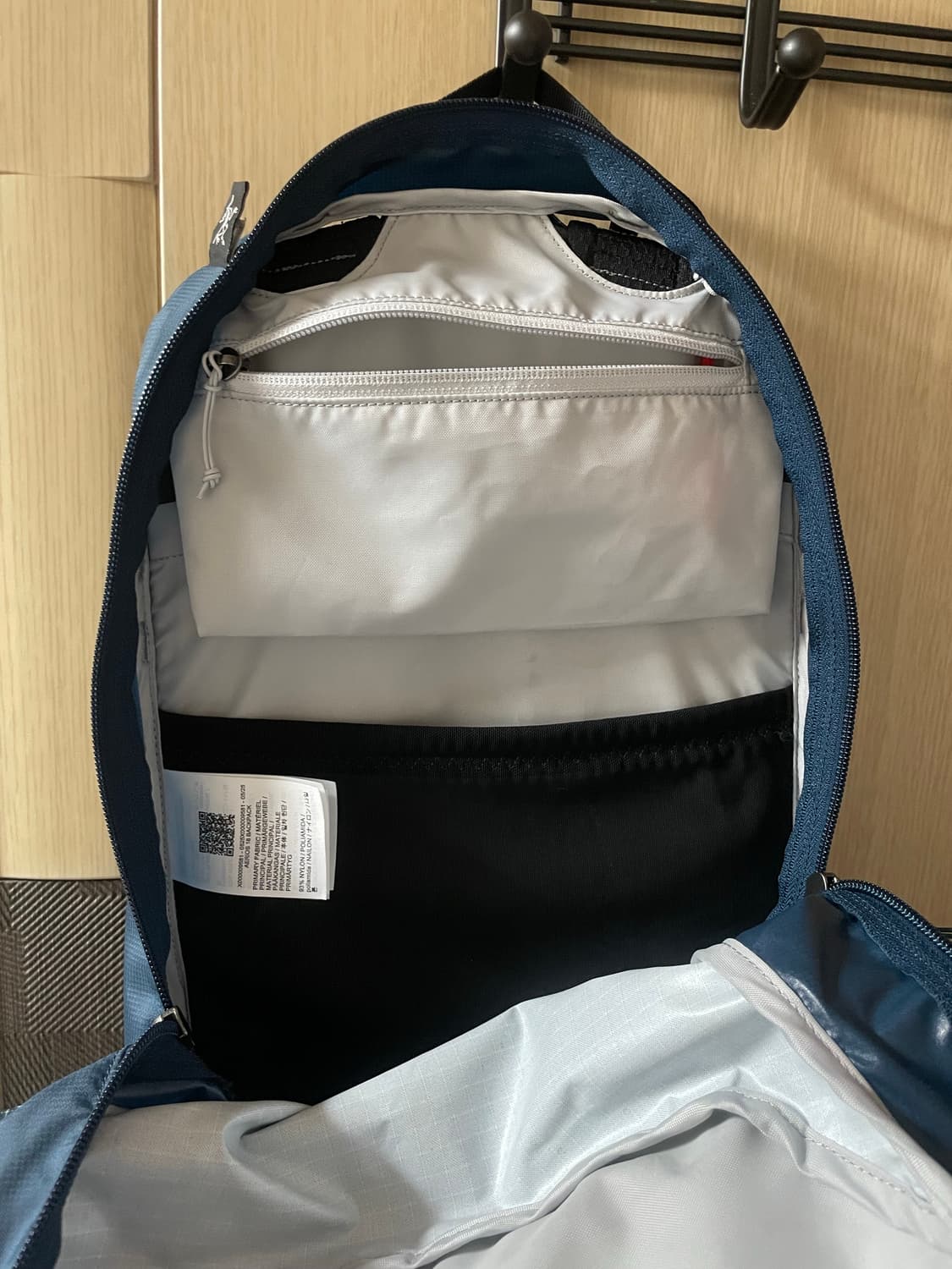 아크테릭스 에어리어스 18 백팩 나이트스케이프 상품이미지4