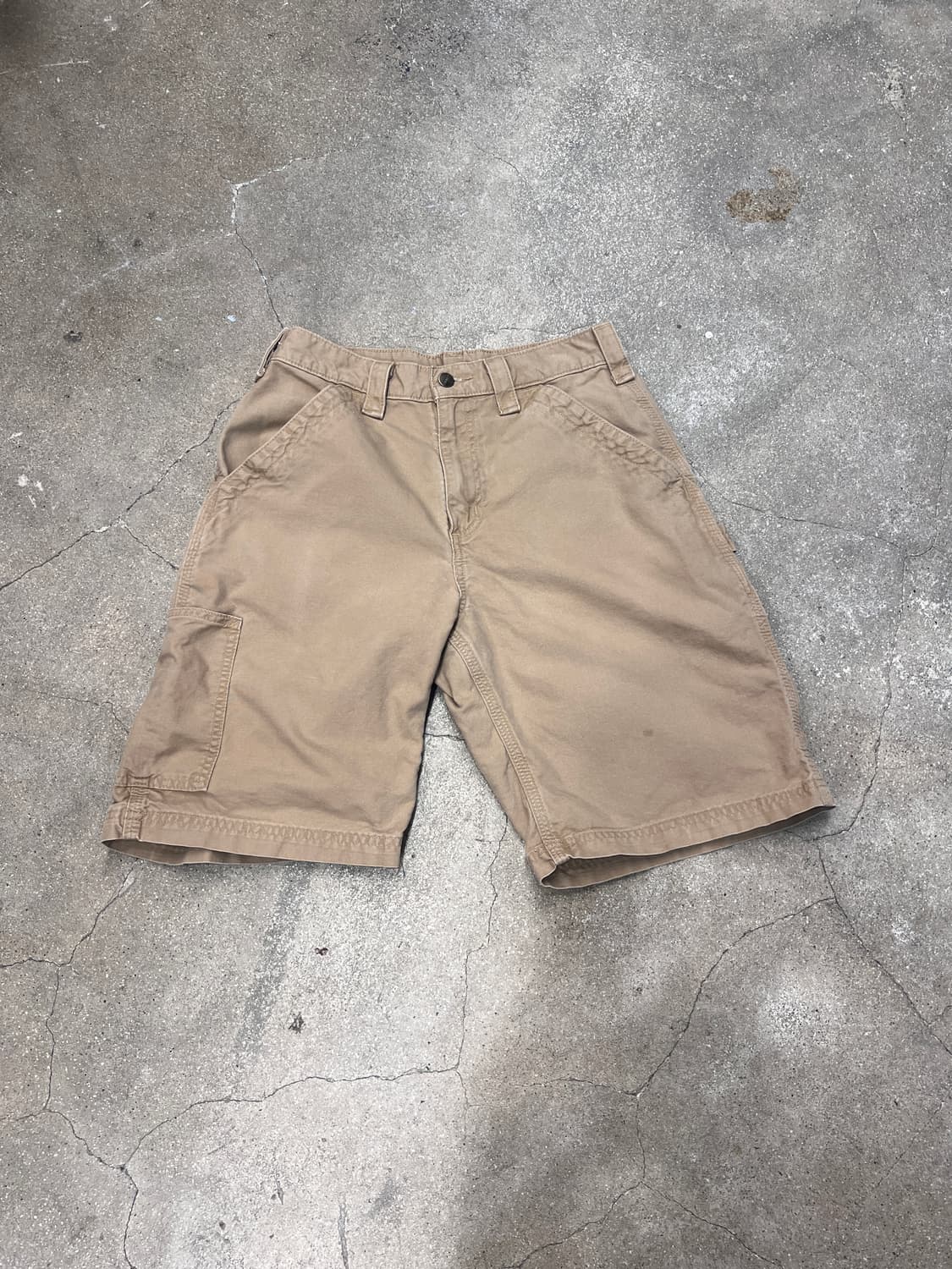 칼하트 반바지 B147 DKH 상품이미지1