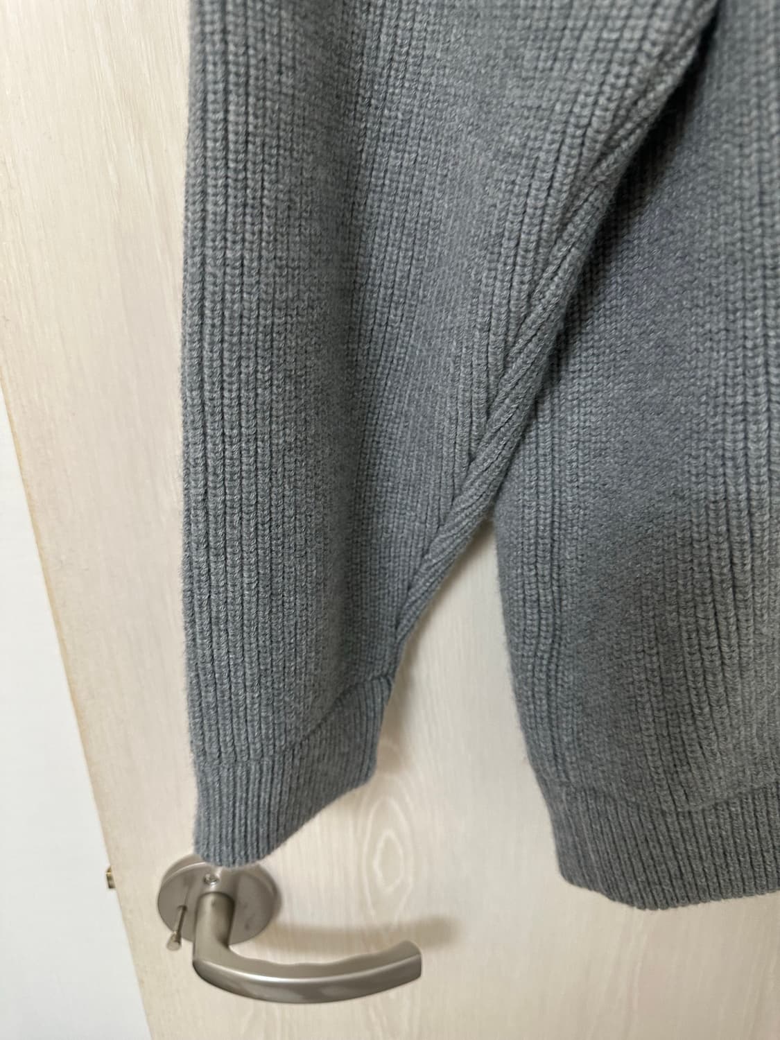 홀리선 아네트 가디건 M사이즈 판매합니다. 상품이미지6