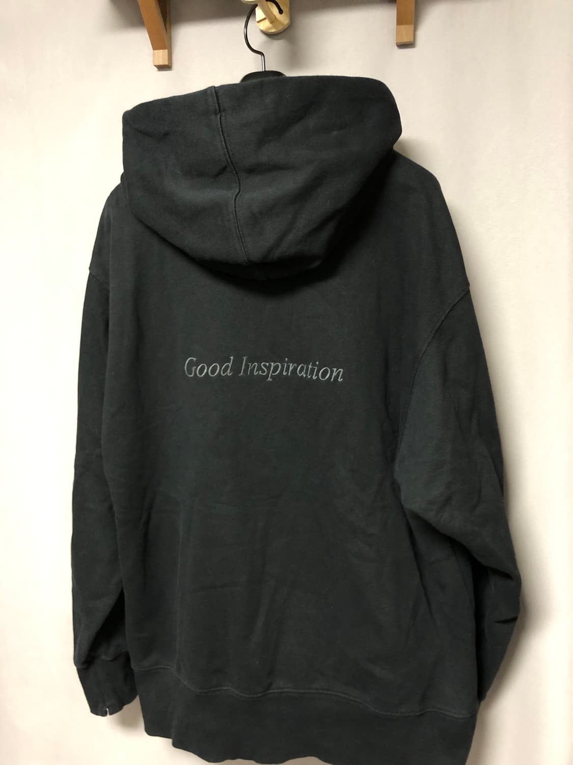 미하라야스히로 x Gu 후드 상품이미지4