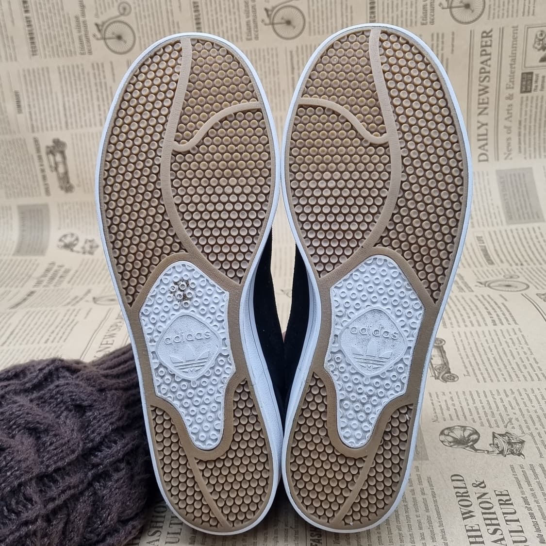 아디다스 스탠스미스 스웨이드블랙 스니커즈250 상품이미지3