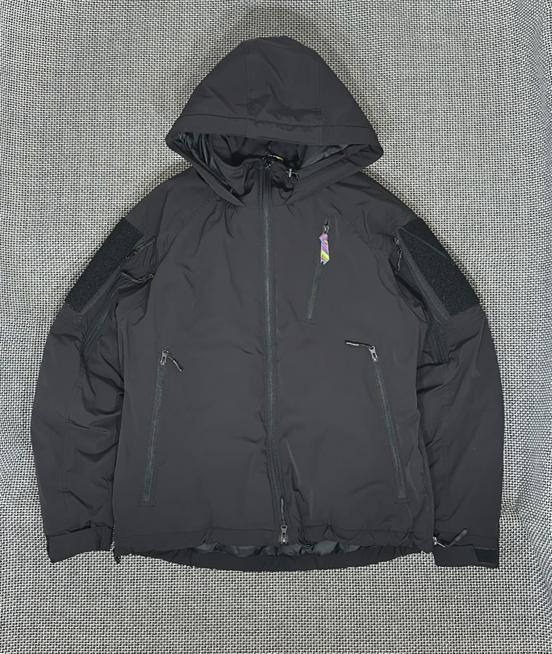 이즈네스 X 아부가르시아 패딩 (M) 상품이미지1