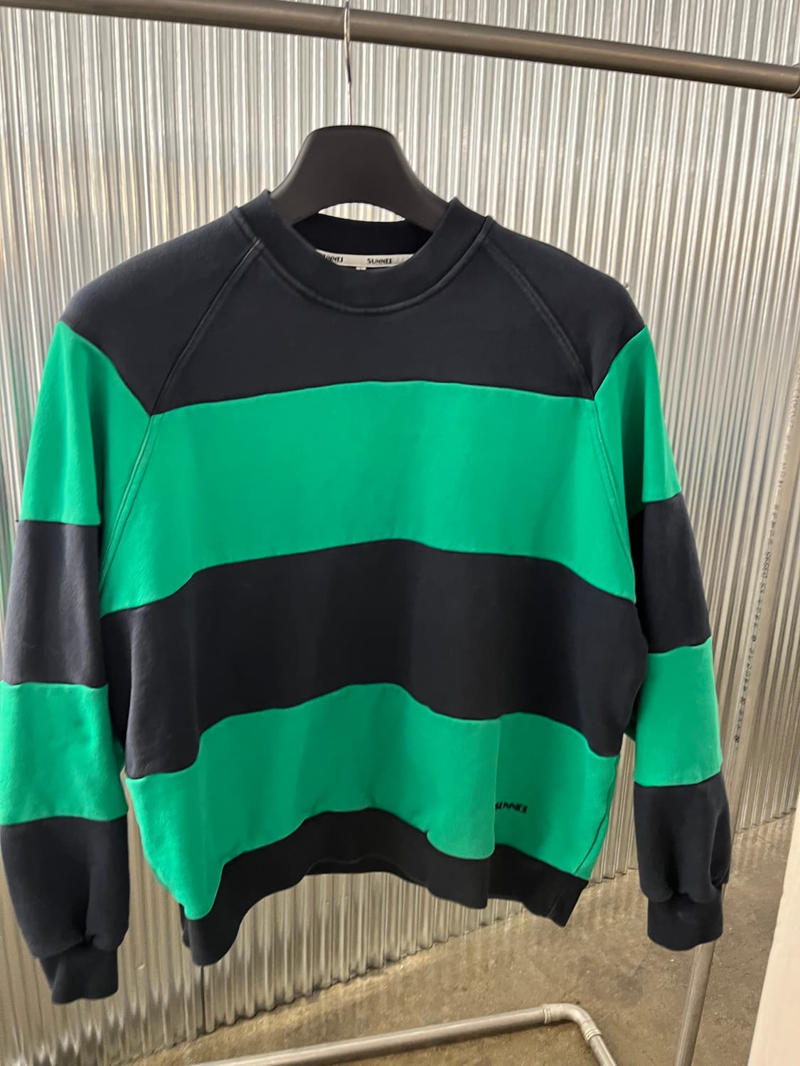 써네이 SUNNEI 스트라이프 맨투맨 L 상품이미지2