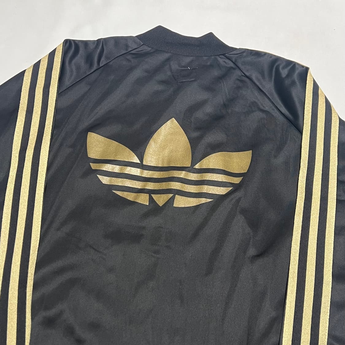 M 새상품 아디다스 골드라인 트랙탑 상품이미지1