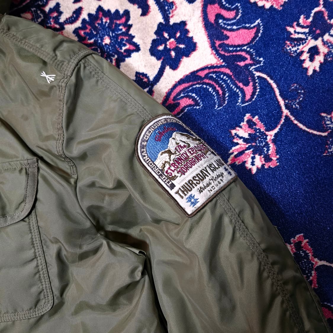 써스데이아일랜드 밀리터리 멀티포켓 패딩 파카 M size 상품이미지3