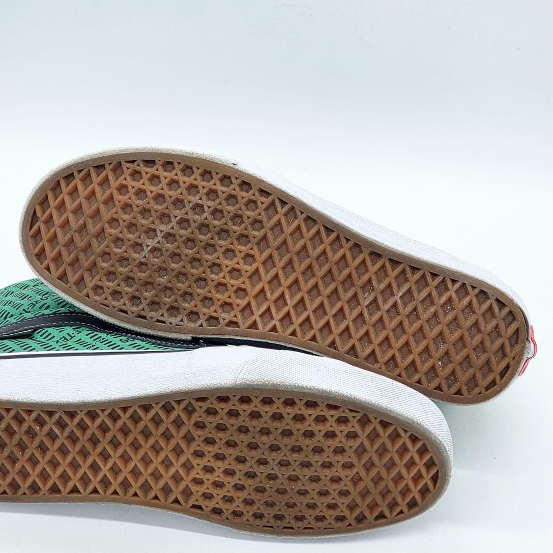 반스 볼트 스케이트하이 고어텍스 블랙 그린 (270) 상품이미지3