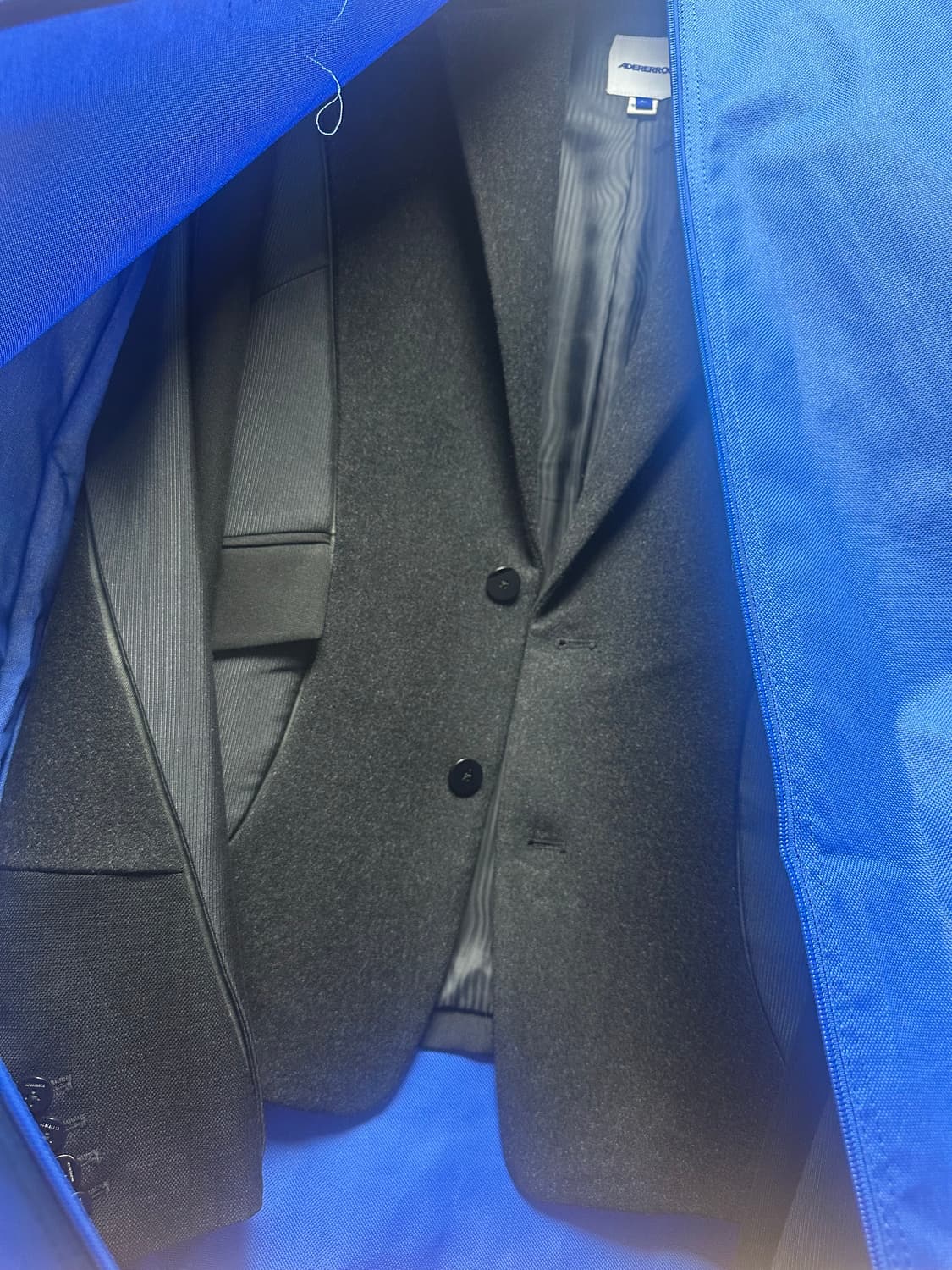 아더에러 tressy blazer 상품이미지2