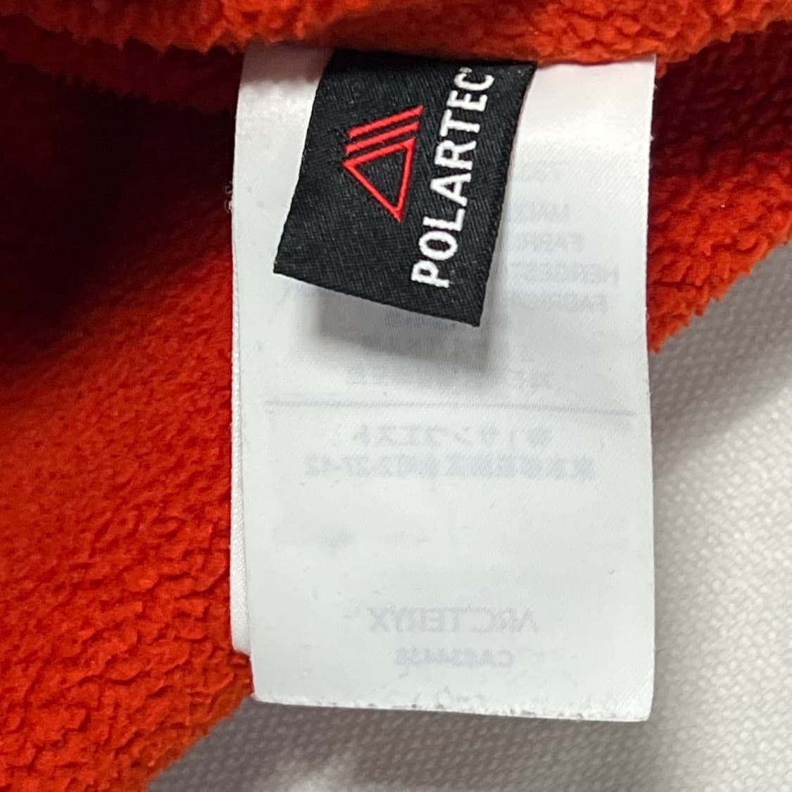 M 아크테릭스 폴라텍 반집업 상품이미지4