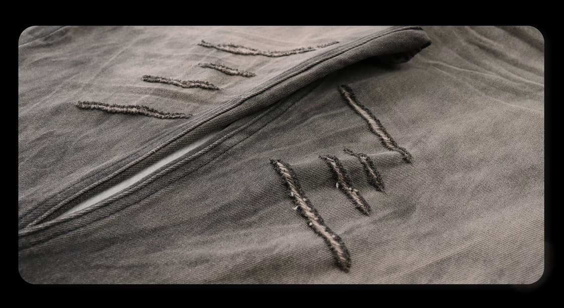 Shadow Scrape Loose Jeans 상품이미지7