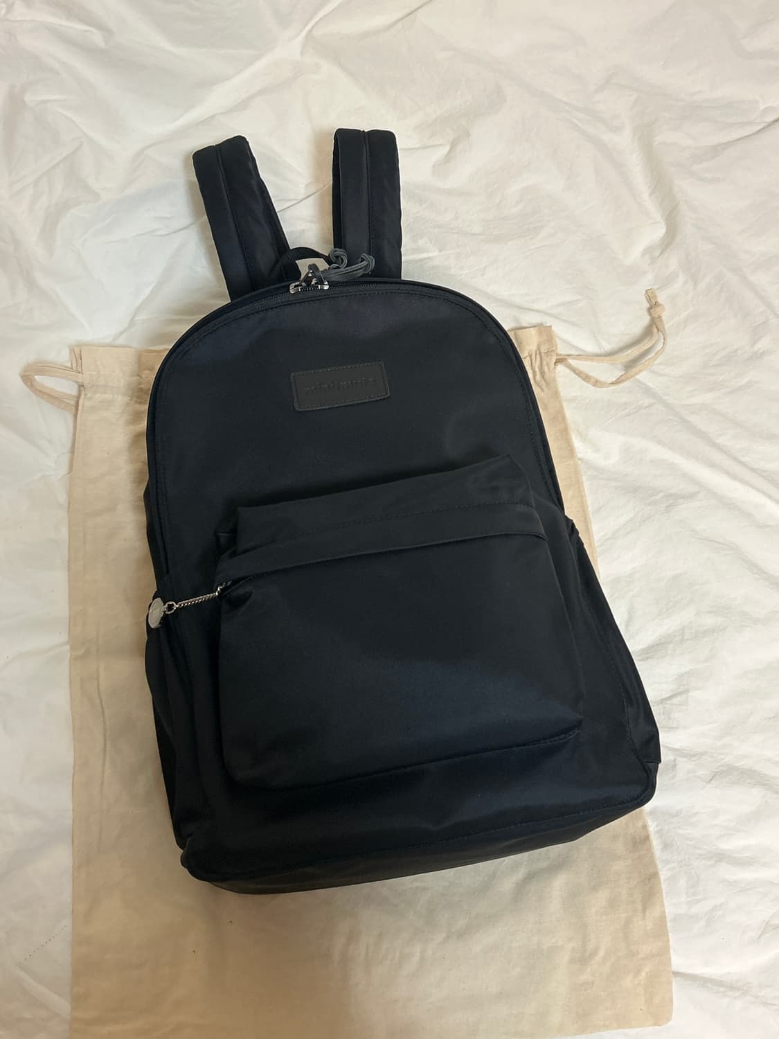 미닛뮤트 클래식 백팩 블랙 상품이미지3