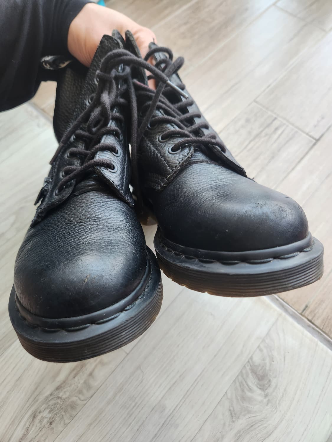 닥터마틴 1460 파스칼 집업 워커 (240) 상품이미지5