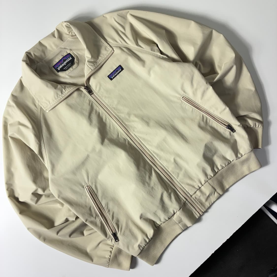 Patagonia  파타고니아 크림 배기스 자켓  상품이미지2