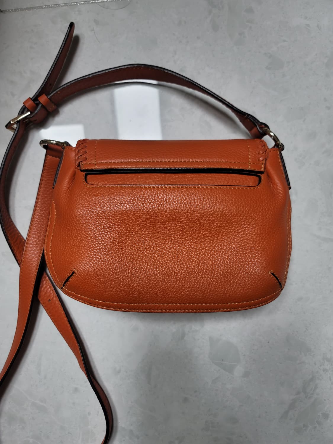 엠씨엠 MCM 미니 숄더백  상태극상

 상품이미지2