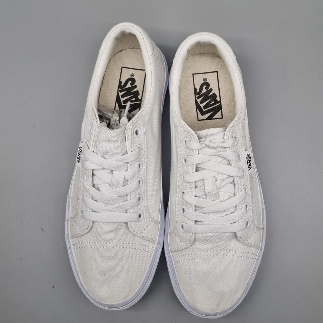 반스 화이트 여성스니커즈235 상품이미지2