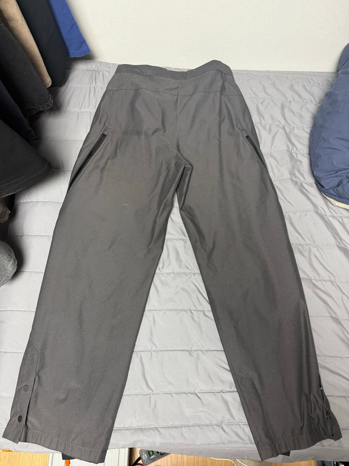 쿠어 유틸리티 지퍼 플랩팬츠 차콜그레이 M 상품이미지2