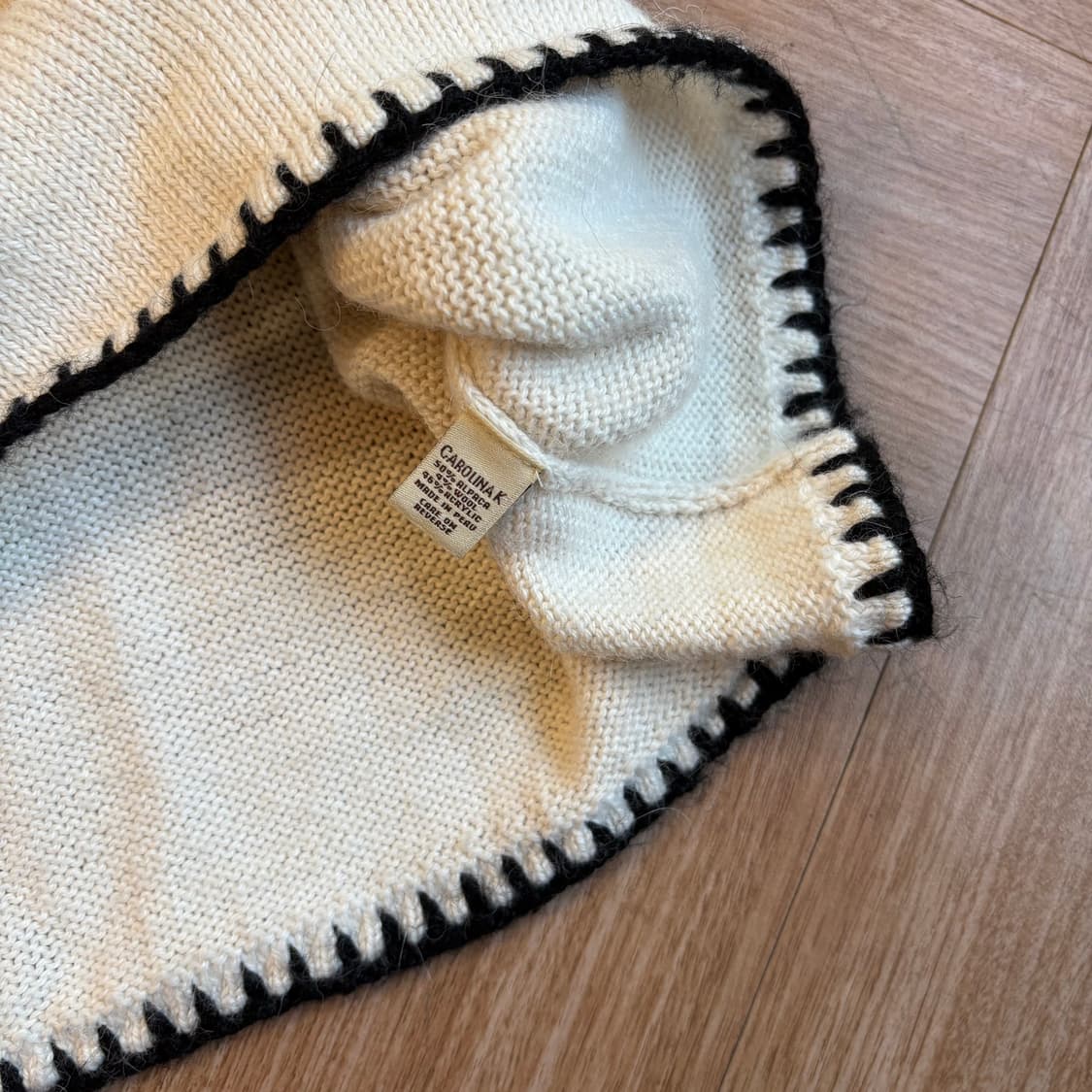 캐롤라이나 케이 테슬 크로쉐 니트 풀 오버 상품이미지10