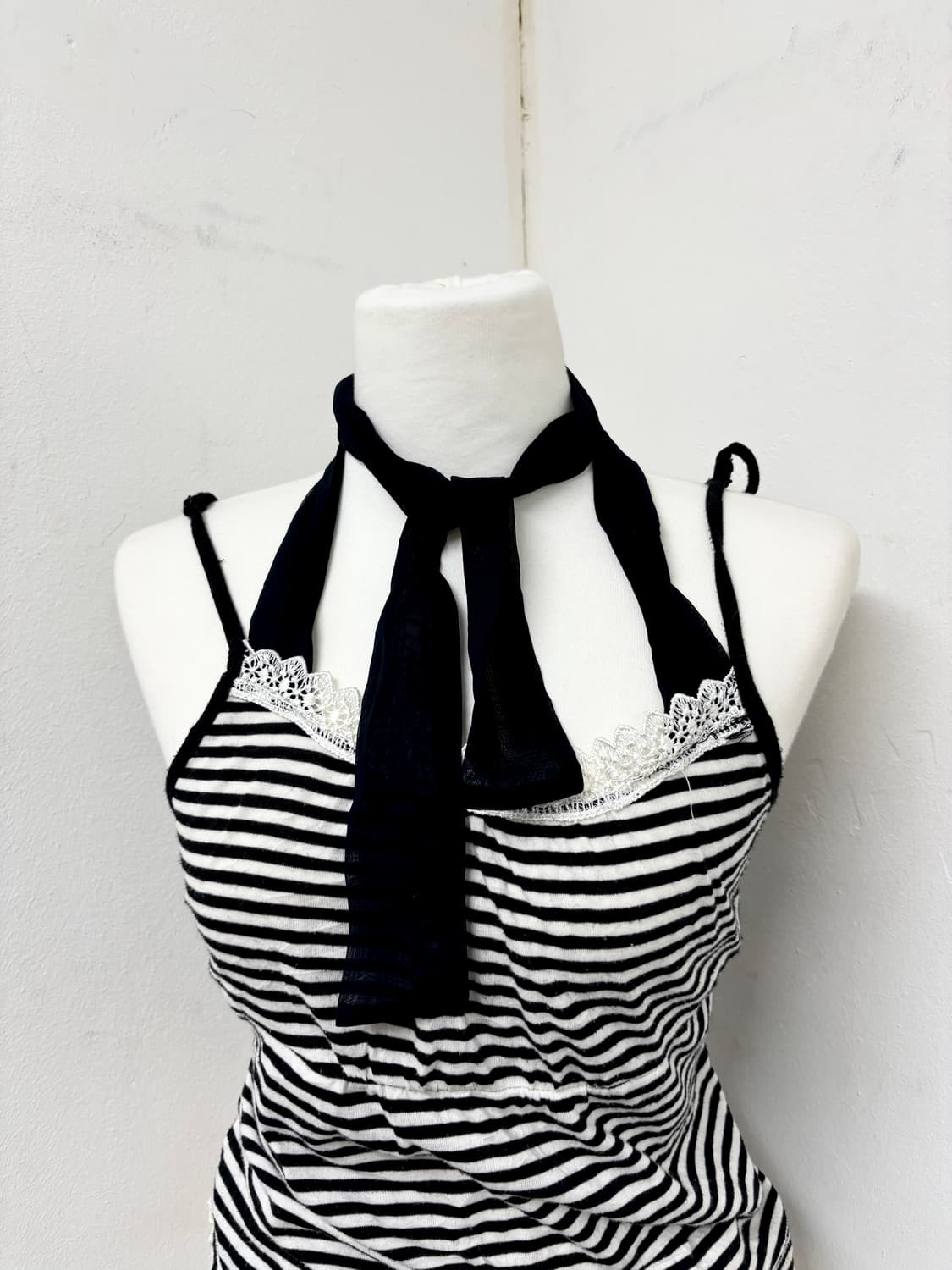 “Vintage” Y2K Stripe Lace Sleeveless 상품이미지8