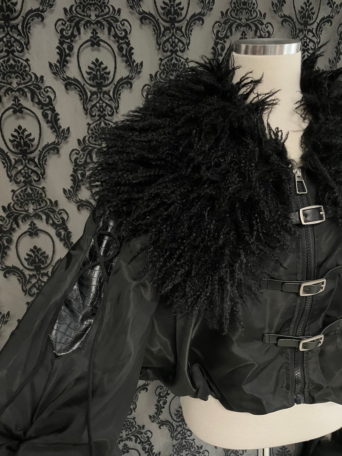 퍼 버클 셔링 크롭 패딩 상품이미지3