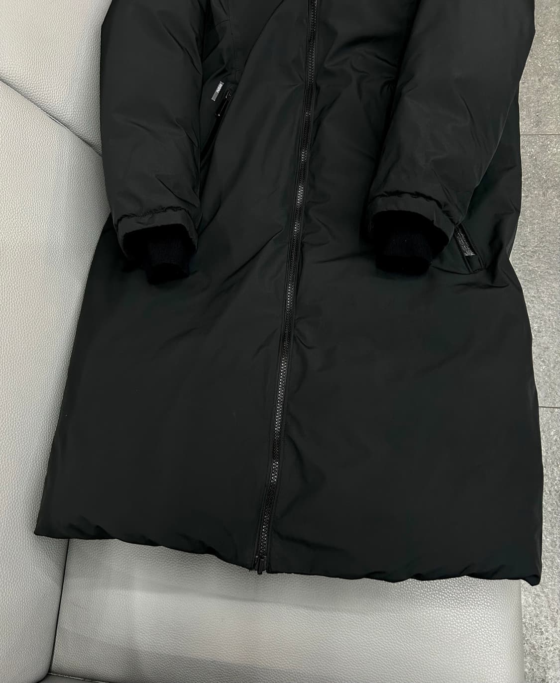 노비스 깁슨 리버시블 블랙 롱패딩(S) 상품이미지4
