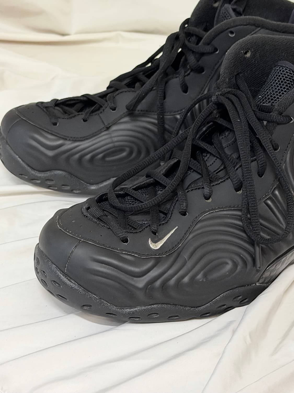 나이키 x 꼼데가르송 옴므 플러스 에어 폼포짓 원 블랙 상품이미지2