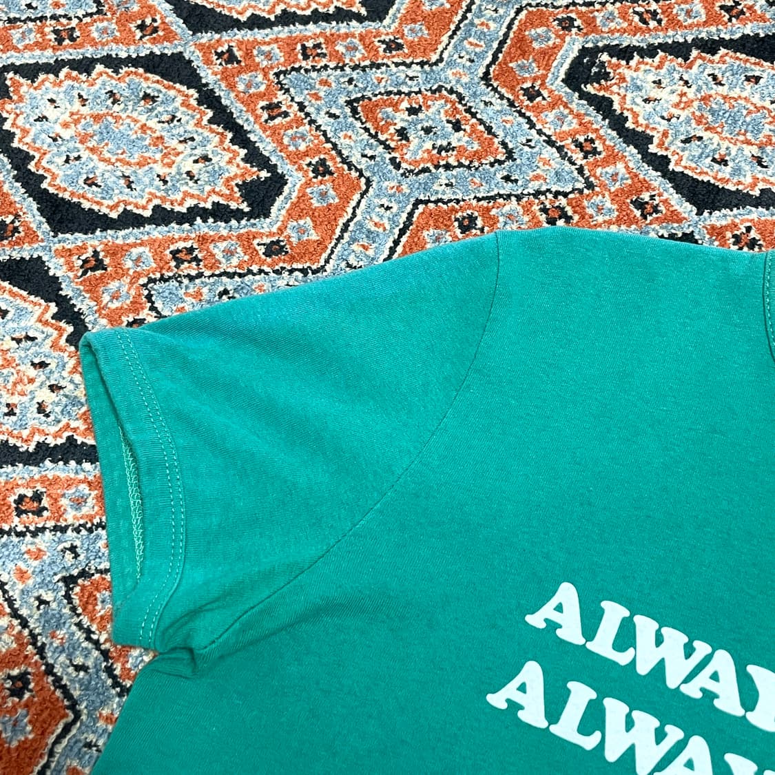 자라 스펠프린팅 그린 반팔티셔츠 여성M 상품이미지4