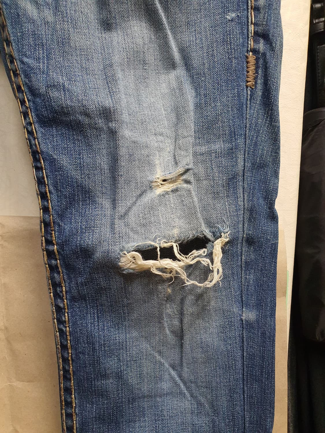 트루릴리젼 데님진 30사이즈  상품이미지3