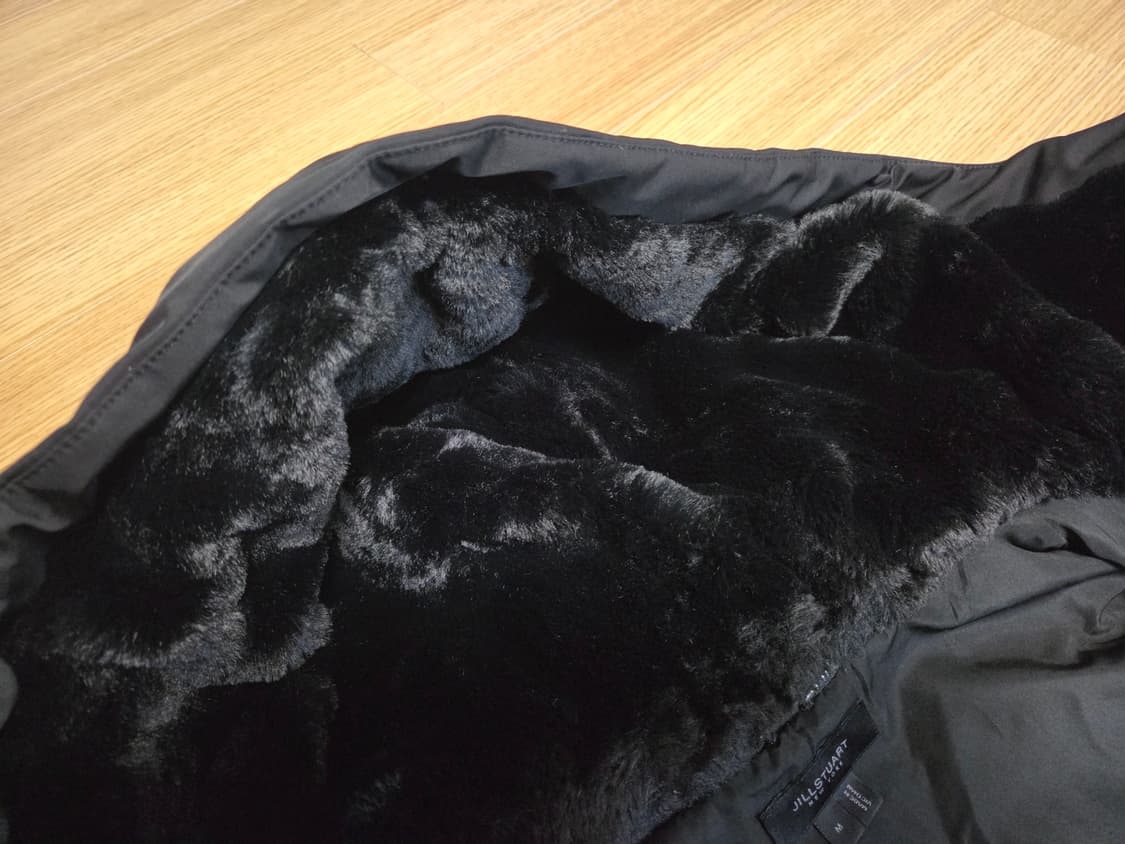 질스튜어트 뉴욕 탈착퍼 후드 구스다운 롱패딩  상품이미지5