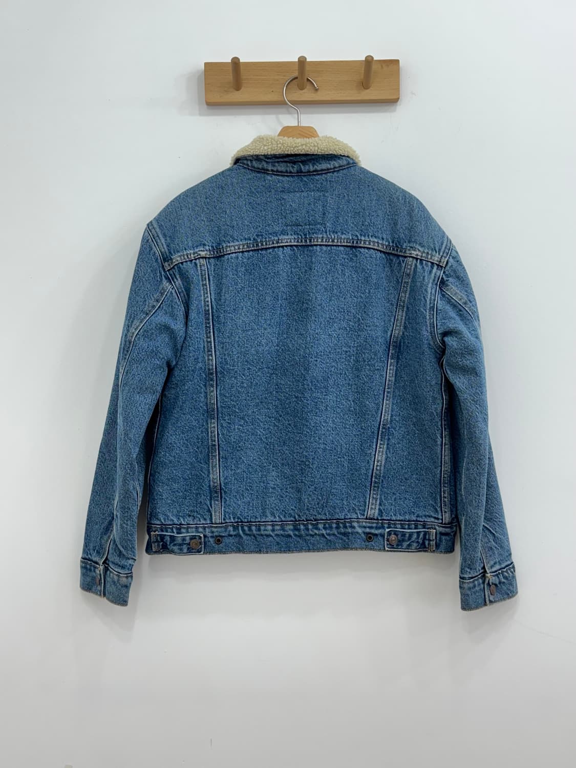 리바이스 우먼즈 데님 쉐르파 양털 중청 상품이미지4
