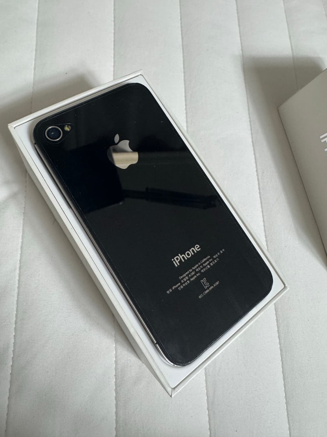 (스티브 잡스 유작) 아이폰4s 풀박스 상품이미지3