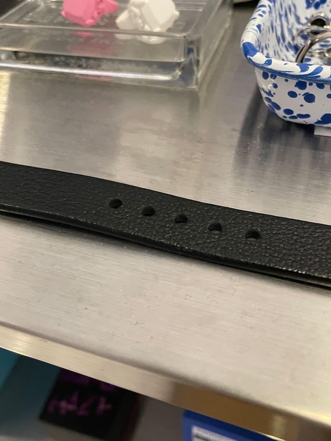 LEATHER METAL BANGLE 가죽 메탈 팔찌 상품이미지2
