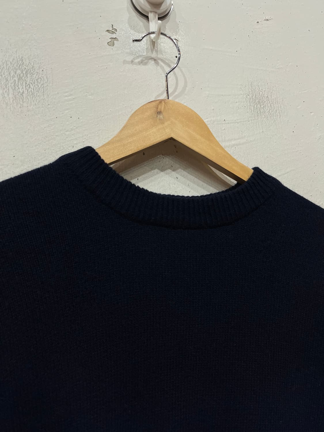 저널스탠다드 해밀턴 램스울 니트 네이비  상품이미지3