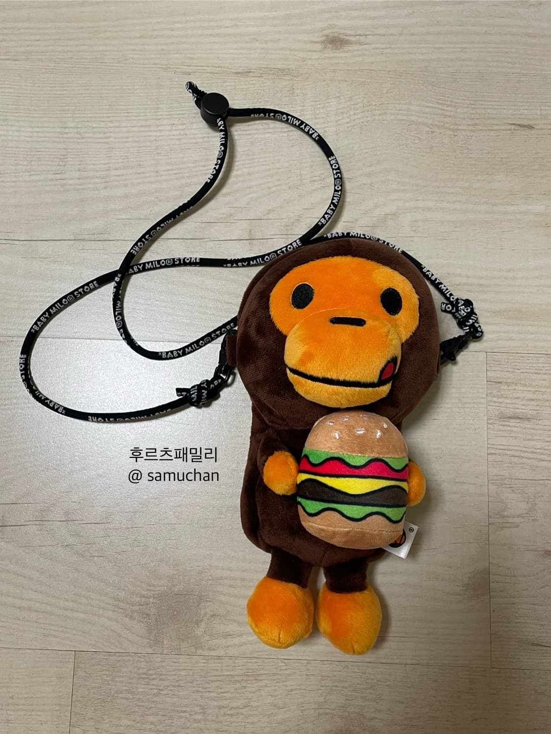 베이프 정품 베이비 마일로 햄버거 가방 상품이미지2