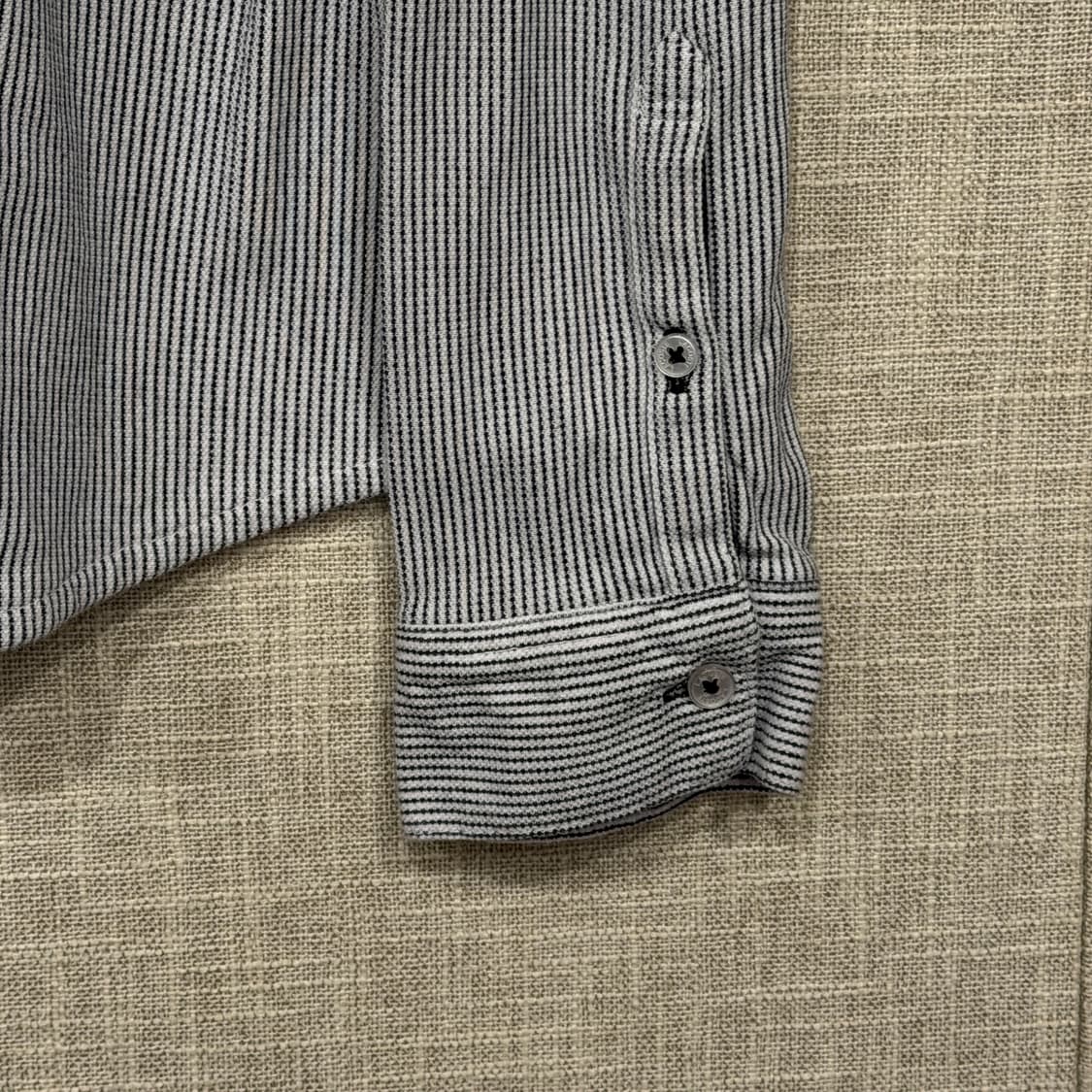 라코스테 스트라이프 셔츠 카라티 34 블랙 신축성O 상품이미지3