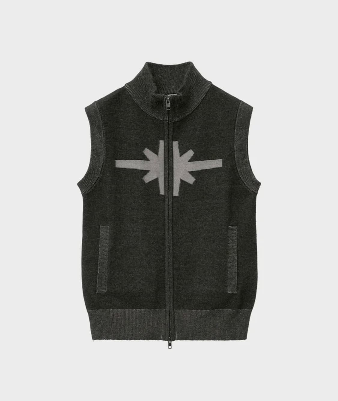 틸던 TWO-TONE SYMBOL KNIT VEST black 상품이미지1