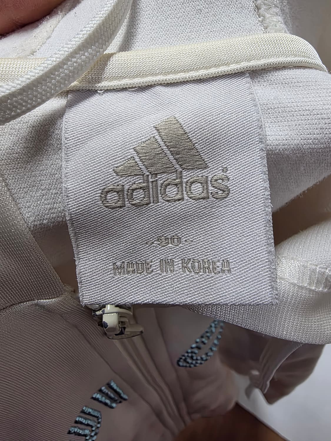 아디다스 대대장 앞로고 반짝이 스카이블루 아이보리후디집업 90 상품이미지3