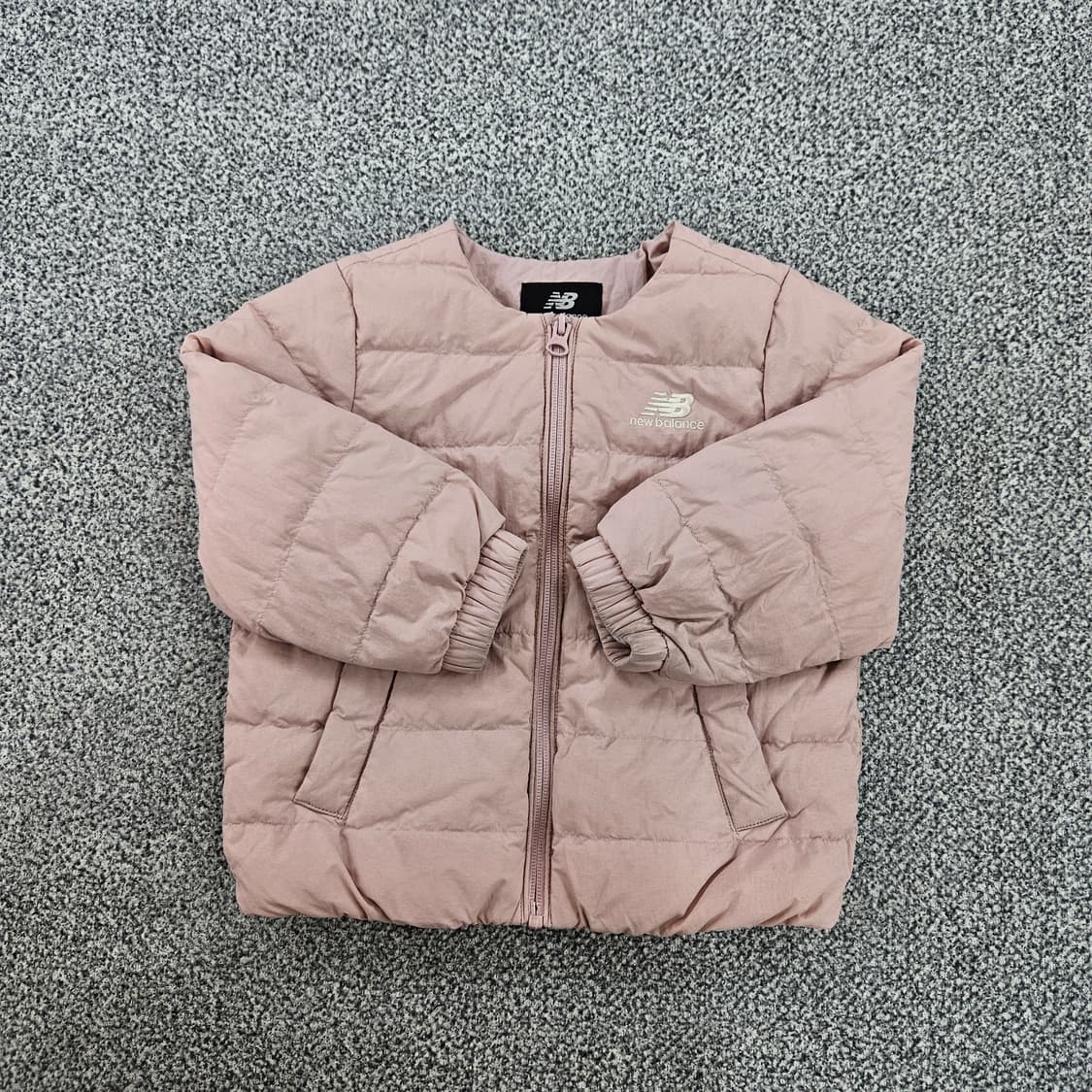[100] 뉴발란스 키즈 구스 다운 경량 패딩 1110J1 상품이미지1