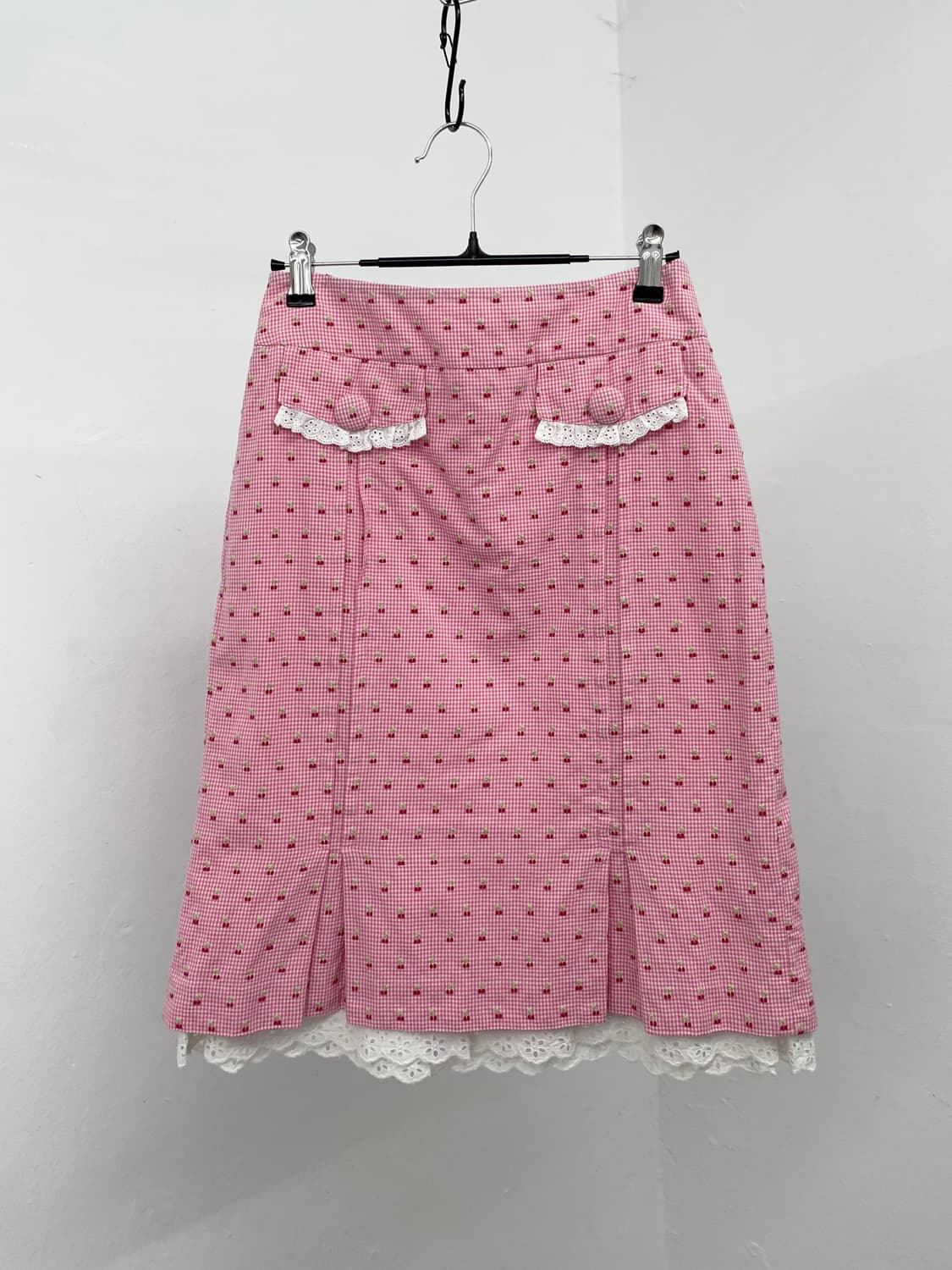 체리 핀턱 버튼 레이스 스커트 *레어🍒 상품이미지1