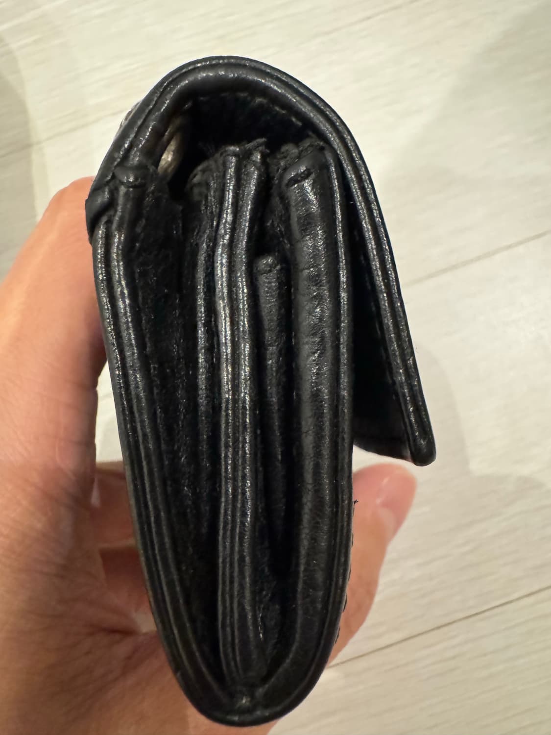 크롬하츠 원볼 타이니 지갑 상품이미지5